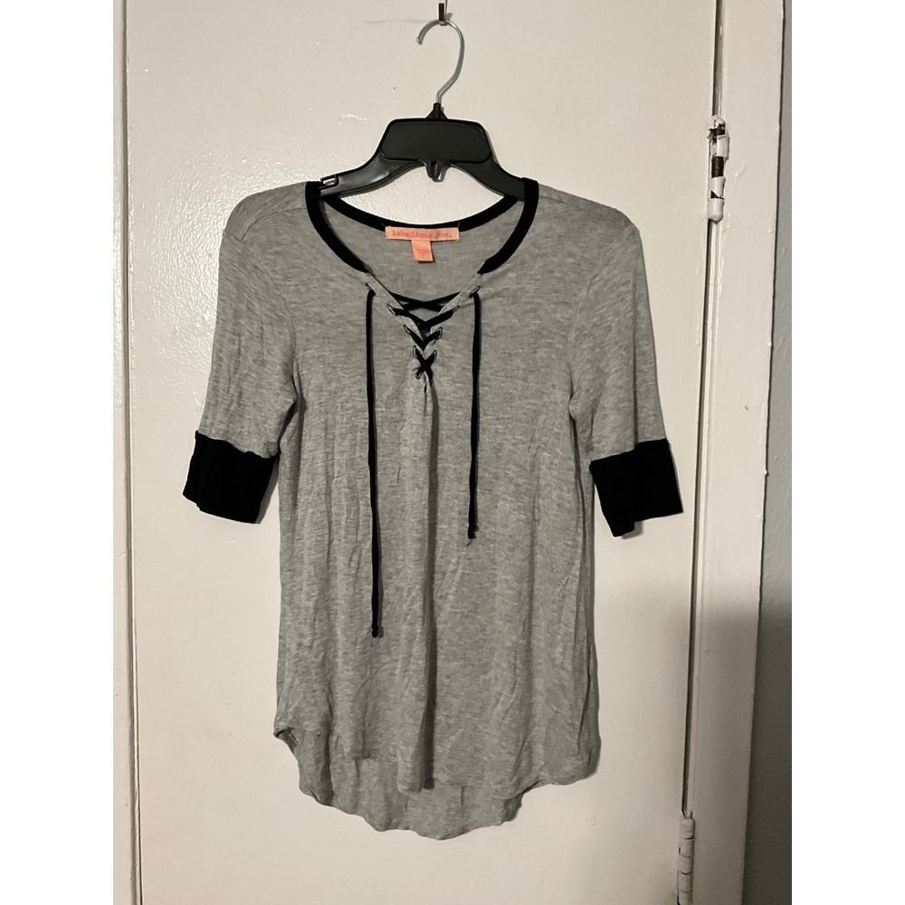 Rebellious One Womens Grey Black Lace Up Front Half Sleeve Top IA3084J124A Small